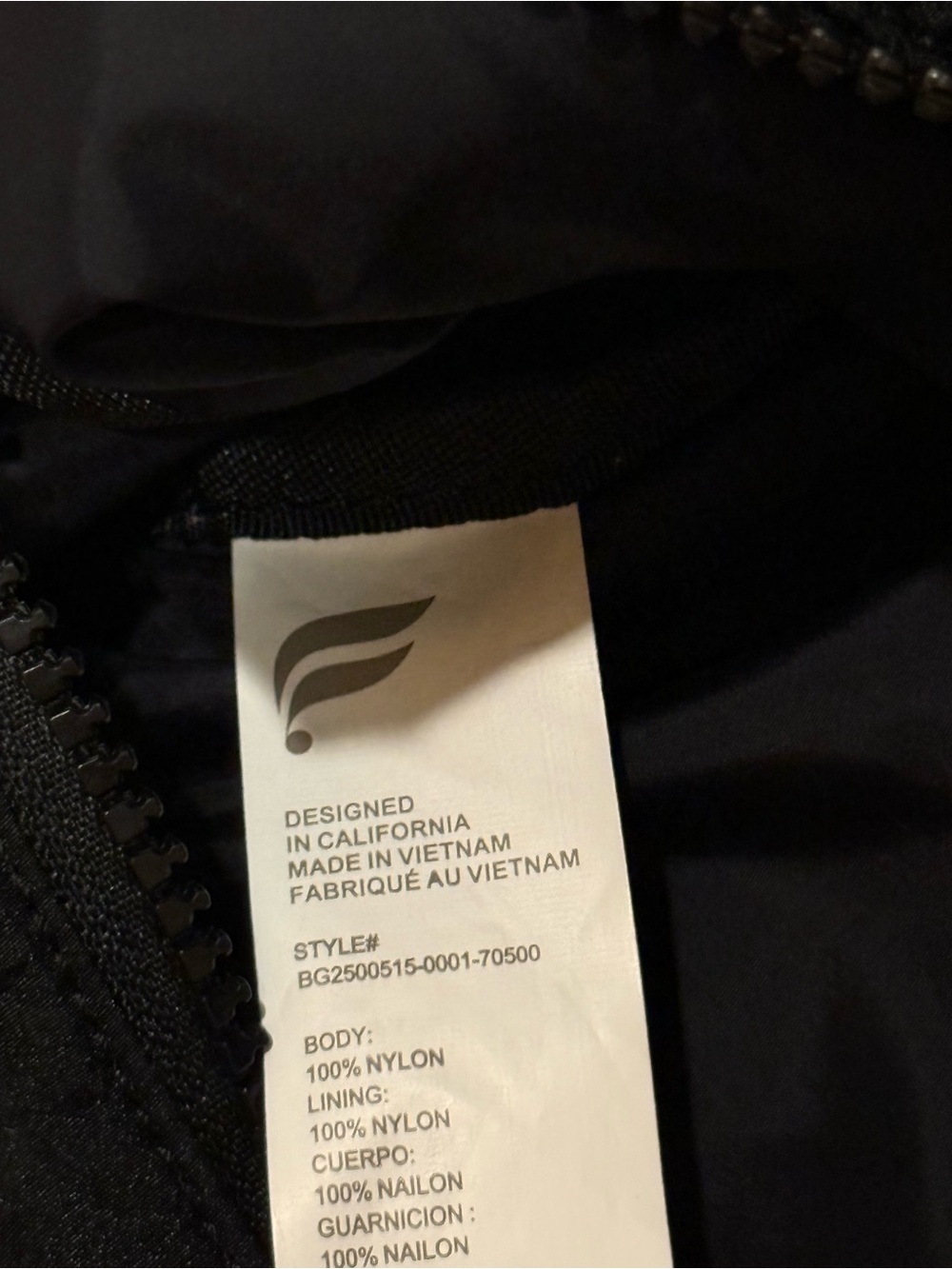 Fabletics The Large Sling Bag Crinkle Black Nylon Crossbody Shoulder Bag 16.5L - Picture 10 of 10